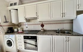 Albufeira Vintage Apartment With Pool By Homing